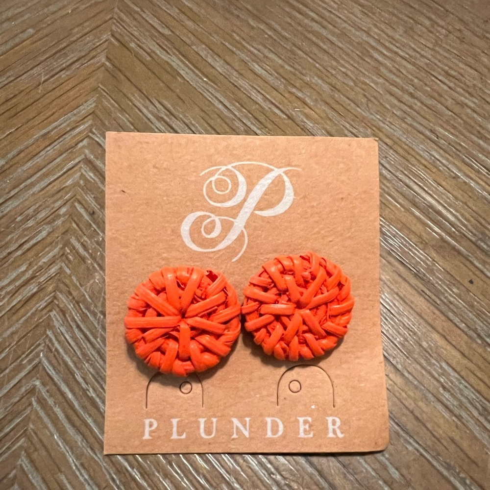 Plunder earrings